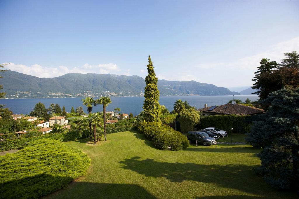 Villa Panorama Porto Valtravaglia Extérieur photo